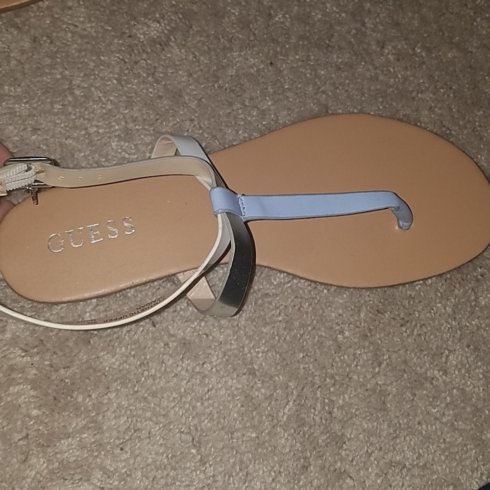 Guess sandals - Picture 2 of 5